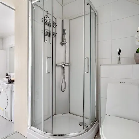 Steam Pier Adventure Apartamento Kvaloya