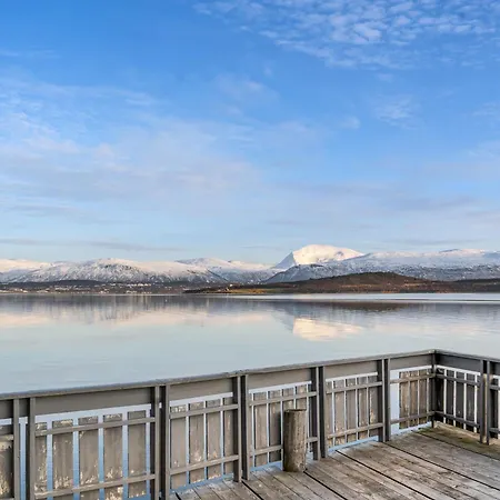 Apartment Steam Pier Kvaloya