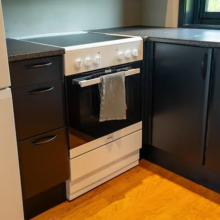 Apartment Steam Pier