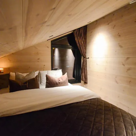 Steam Pier Apartment