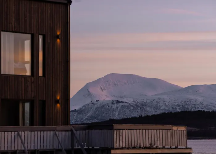 Steam Pier Adventure *