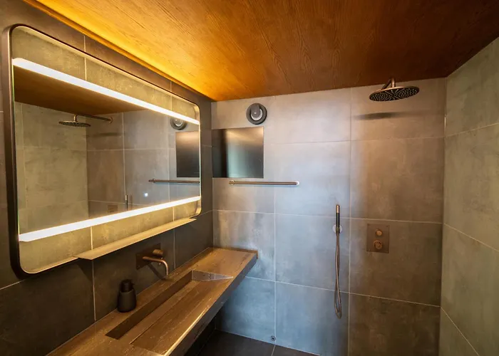 Steam Pier Adventure