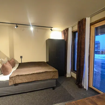 Steam Pier Adventure * Kvaloya